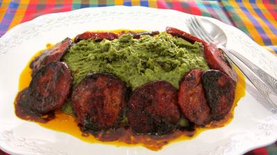 plat complet : Assiette de broutes en purée au chorizo à la landaise.