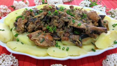échalote : Assiette de lapin aux champignons