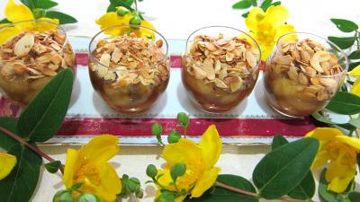 Desserts : Verrines de bananes aux amandes