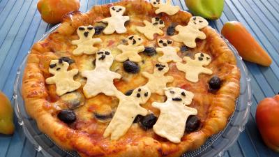 Pizza régina réalisée à l'occasion d'Halloween