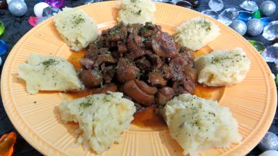 Cuisson à la poêle : Assiette de purée de poire et pommes de terre