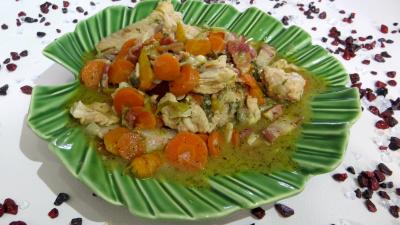 Volailles et gibiers : Plat de poulet à la bourgeoise