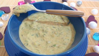 Pâques : Bol de sauce tartare