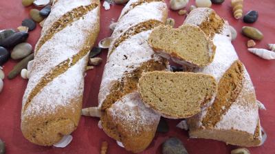 Image : Pain long complet sur pâte fermentée