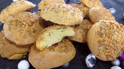 Pains & pâtes : Boules de pain au brie