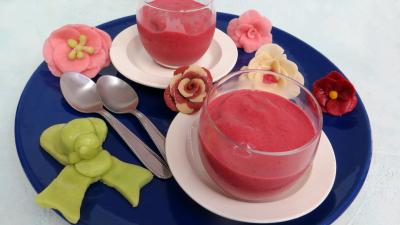 Anniversaire : Verrine de crème glacée aux mûres