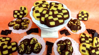 Anniversaire : Biscuits damiers