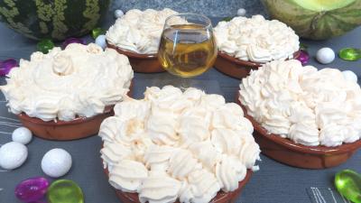 blanc d'oeuf : Cassolettes de pastèque en salade meringuée