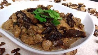 Pour débutants : Plat de blancs de dinde aux cèpes