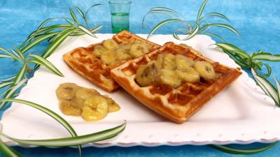 Recettes végétariennes : Assiettes de gaufres aux bananes
