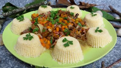 Légumes : Assiette de poêlée de girolles au couscous