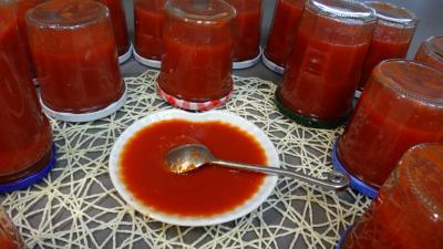 Sauces : Coupelle de sauce tomate arrabiata fine