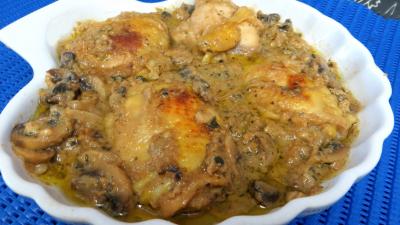 Volailles et gibiers : Plat de blancs de poulet aux cachuètes