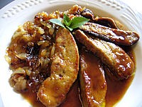 foie gras aux oignons confits