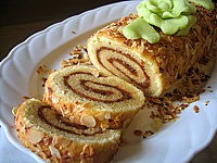 Gâteau roulé à la confiture
