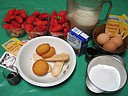 Ingrédients pour la recette : Fraises à la liqueur de sureau