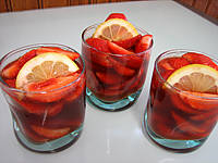 Image : recette Fraises au vin rosé