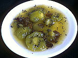 Image : Coupelle de confiture de kiwis aux fruits secs