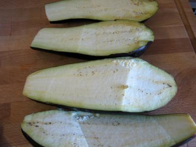 couper l'aubergine