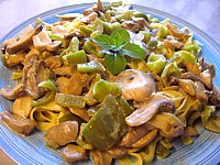 Recette Tagliatelles aux poivrons et champignons