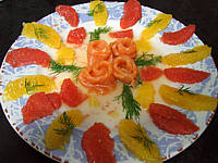 entrée à base de poisson : Assiette de saumon à l'orange