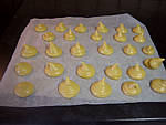 Petits choux farcis au saumon fumé et aux raisins - 9.1