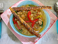Image : Plats de soupe de lentilles aux crozets