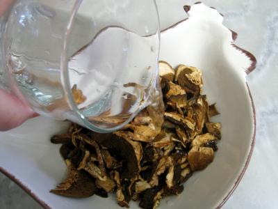 Velouté de cèpes à la landaise et son béret - 1.1
