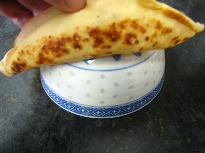 Coupelles de crêpes farcies aux encornets - 18.3