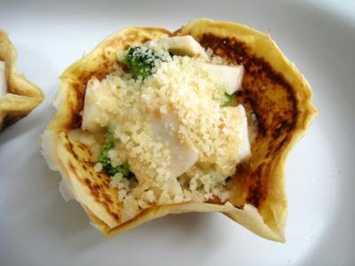 Coupelles de crêpes farcies aux encornets - 23.4