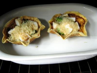 Coupelles de crêpes farcies aux encornets - 24.1