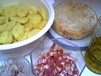 Ingrédients pour la recette : Tartiflette savoyarde