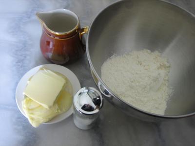Ingrédients pour la recette : Pâte brisée au robot