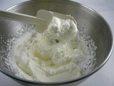 Poires au cidre et sa crème fouettée - 9.3
