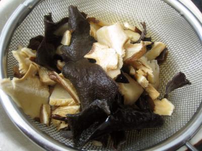 Boudins blancs aux champignons noirs et aux chiitakes - 3.2