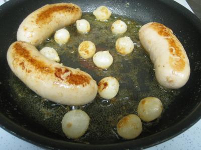 Image : Boudin blanc - une assiette de boudins blancs