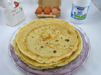 huile d'arachide : Assiette de crêpes