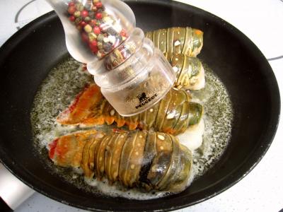 Asperges et queues de langoustes au whisky - 9.4