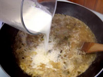 Soupe à l'oignon et aillette à la crème - 7.4