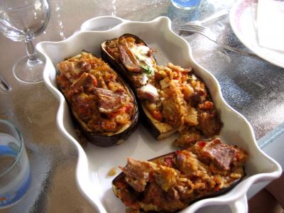 Recette Aubergines farcies et sa sauce au yaourt façon turque