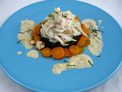 Au micro-ondes : Assiette d'ailes de raie aux carottes et aux bettes