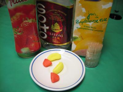 Ingrédients pour la recette : Cocktail de liqueur de litchis