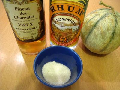 Ingrédients pour la recette : Cocktail de melon au pineau des Charentes