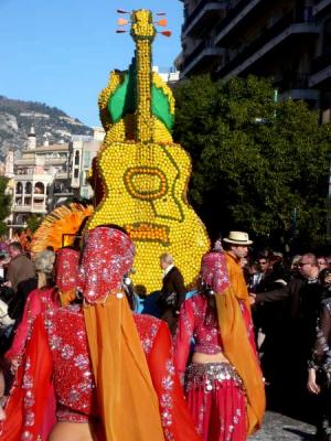 Image : Fête du citron - Défilé de chars à menton