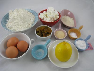 Ingrédients pour la recette : Beignets à la ricotta à l'italienne