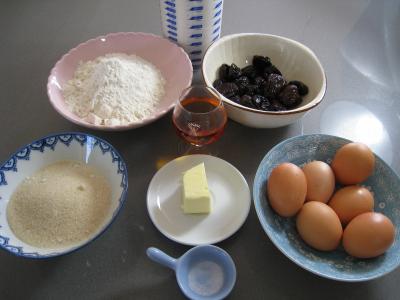 Ingrédients pour la recette : Far Breton