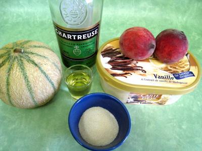Ingrédients pour la recette : Melon glacé à la liqueur de Chartreuse