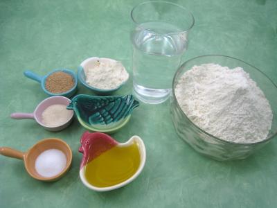 Ingrédients pour la recette : Poule de Pâques et ses oeufs