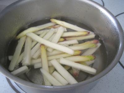 Salade d'asperges et crudités - 7.4