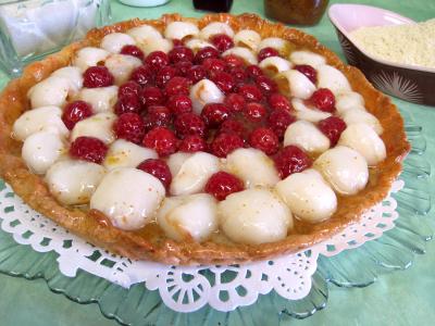Tartes aux litchis et framboises